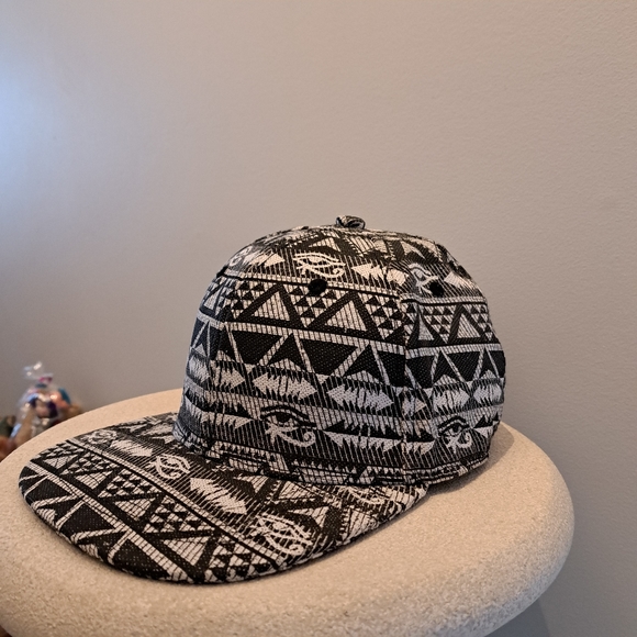 H&M hat - Picture 6 of 12